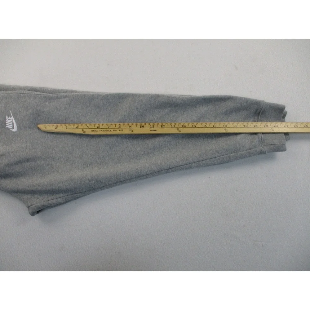 Nike Joggers Mens M Gray Club Fleece Sweatpants BV2671-063 Embroidered Logo